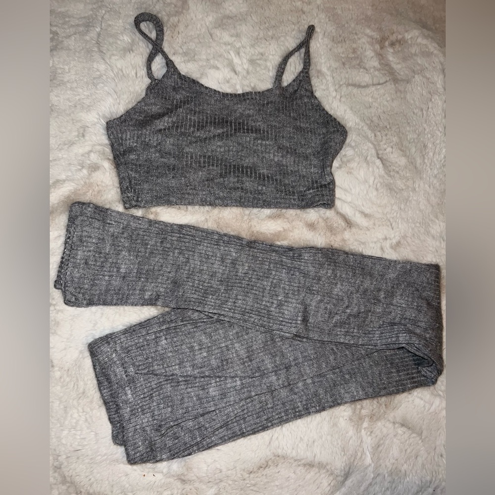 Ribbed legging and cropped tank set